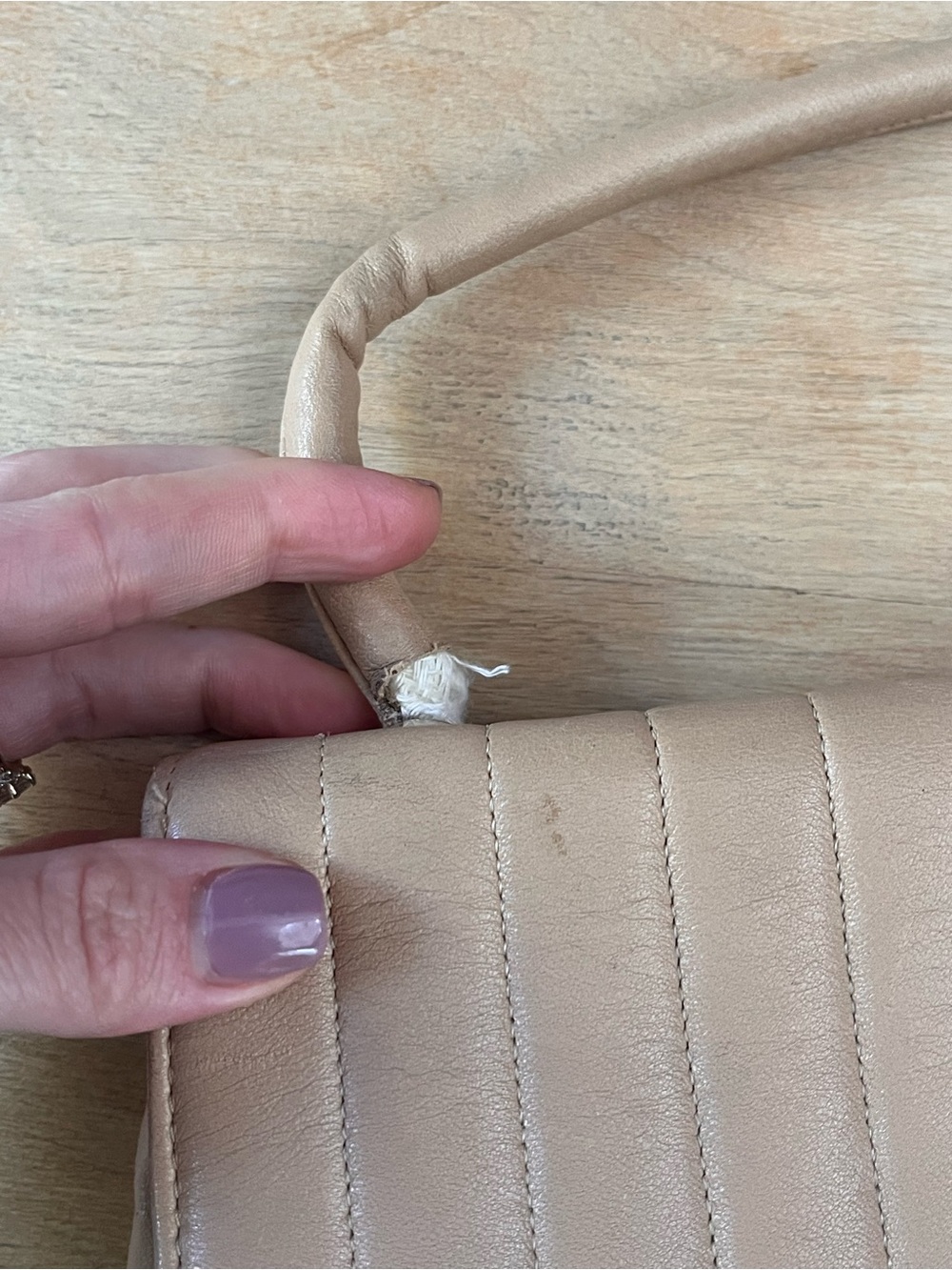Vintage Authentic Chanel Beige Quilted Leather Shoulder Bag- Strap Needs Repair - Picture 8 of 12
